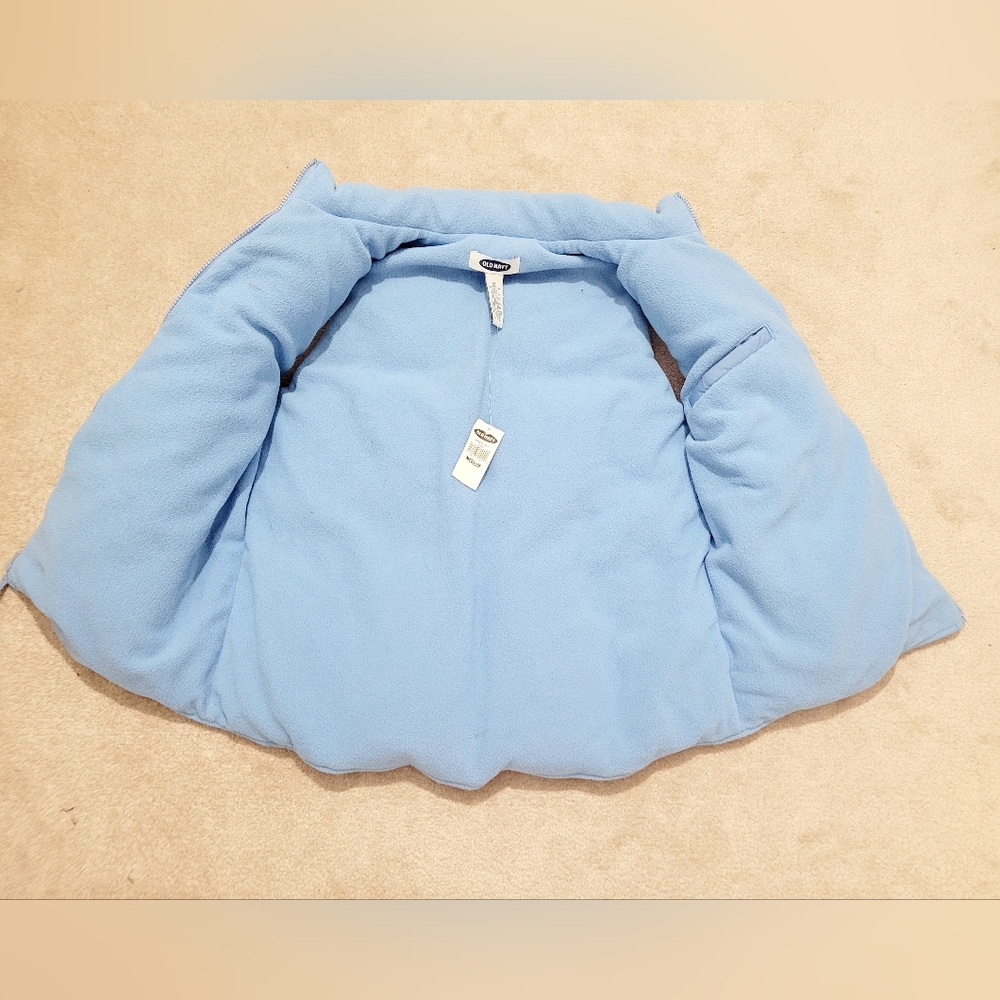 NWT Old Navy Puffer Vest Womens Medium Blue Quilted Zip Lightweight Coat - Picture 11 of 11